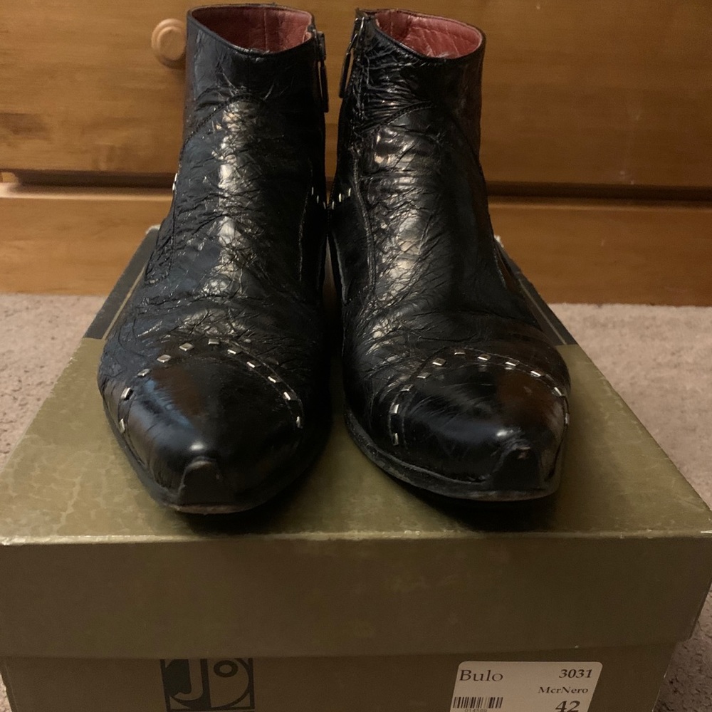 Joe ghost ankle boots